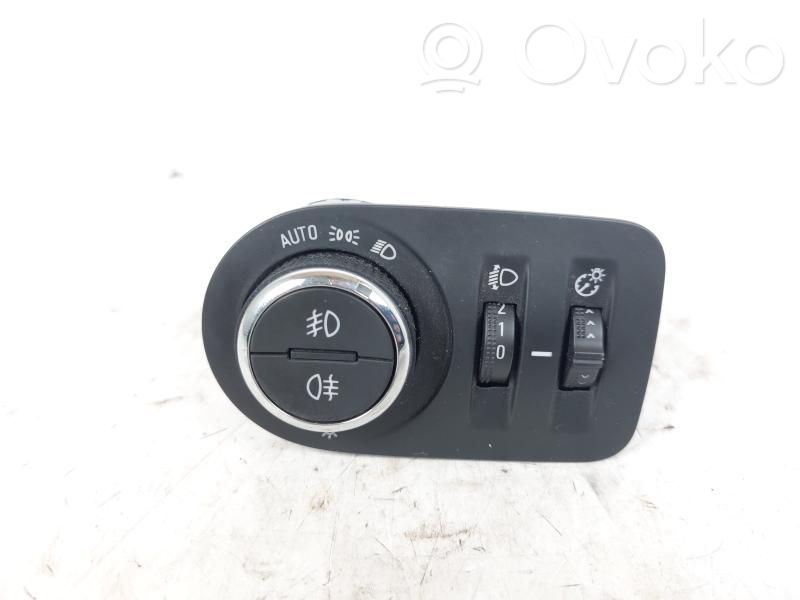 Opel Combo E Interruttore luci