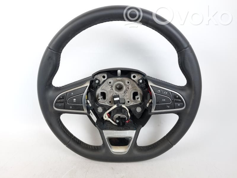 Renault Megane IV Steering wheel 