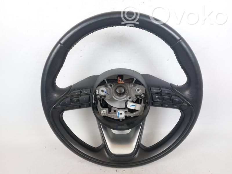 Toyota Yaris XP210 Volante 