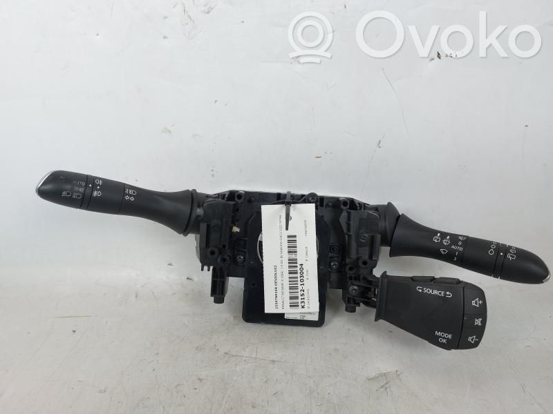 Renault Megane IV Light switch 