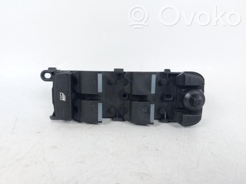 Jaguar XF X250 Electric window control switch 