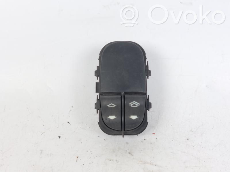 Ford Focus Electric window control switch 