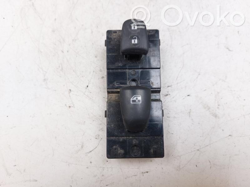 Nissan Qashqai Comutator comandă geamuri electrice
