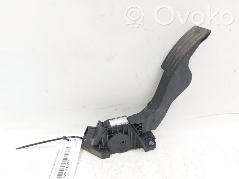 Ford Focus Accelerator throttle pedal 