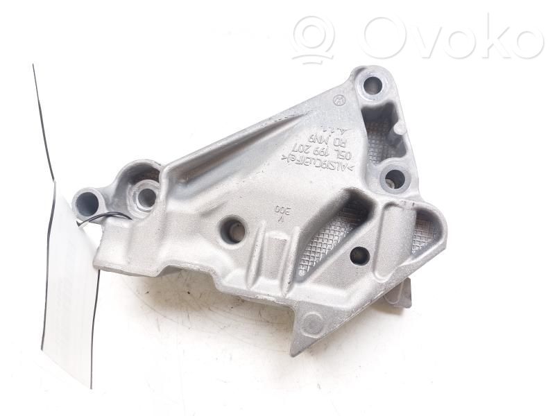 Engine mount bracket   05L199207,05L199207