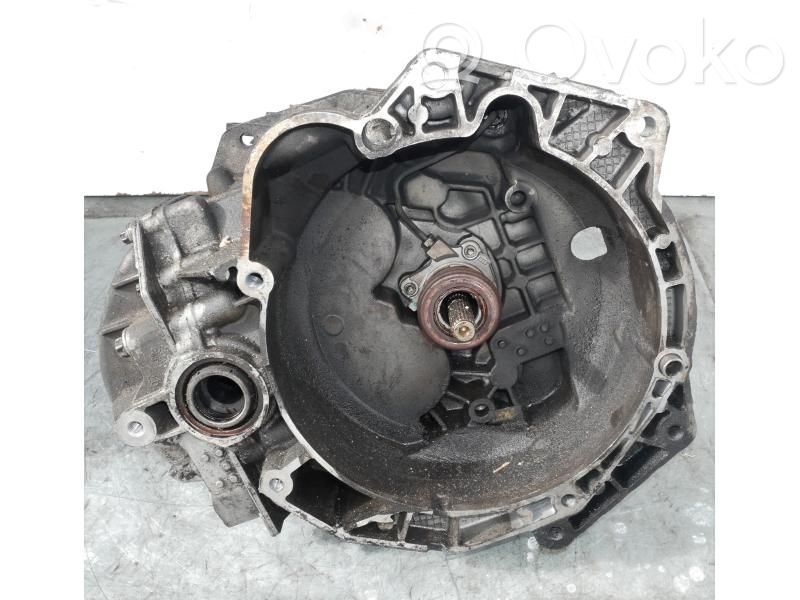 Opel Corsa D Boîte de vitesses manuelle à 5 vitesses 