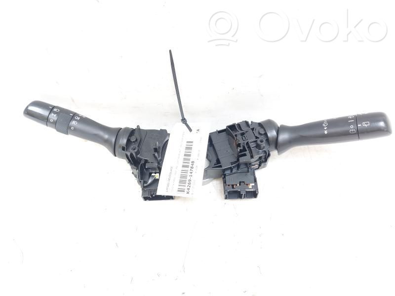 Toyota Yaris Interruptor de luz 