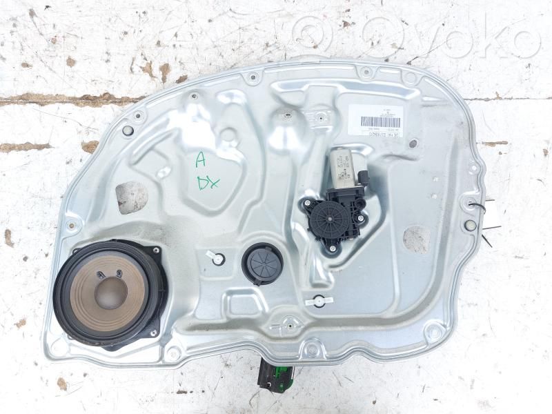 Fiat Idea Etuoven ikkunan nostin moottorilla 