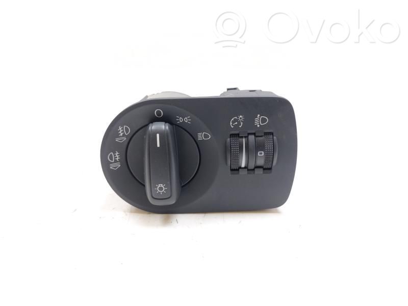 Audi A1 Light switch 