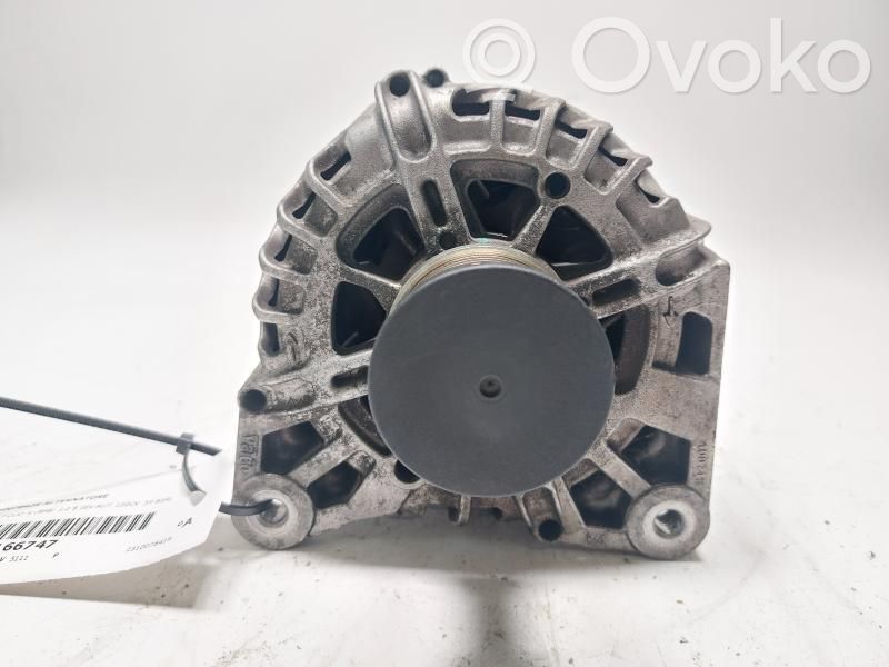 Renault Clio IV Ģenerators 