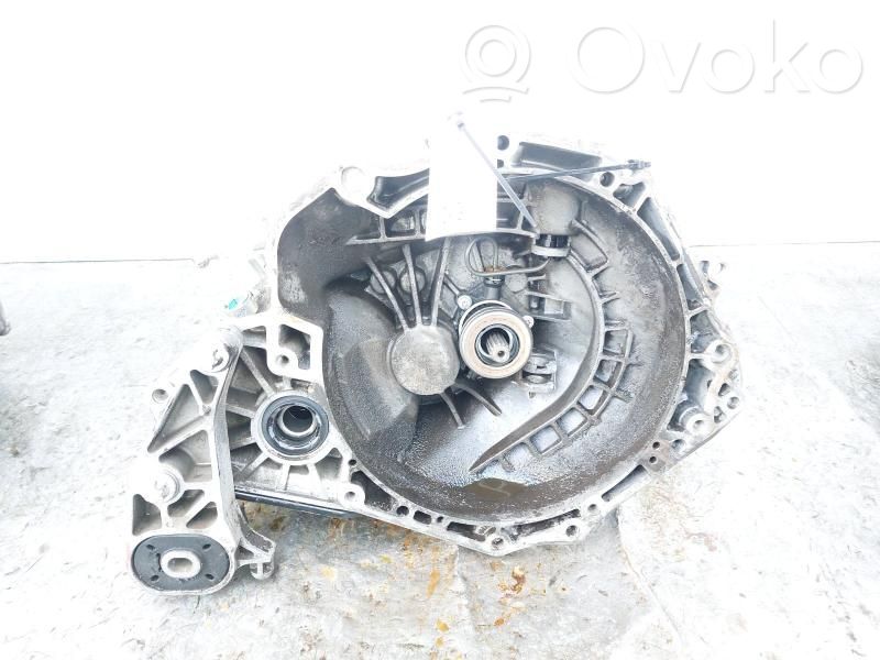 Opel Corsa C Manualna 5-biegowa skrzynia biegów 