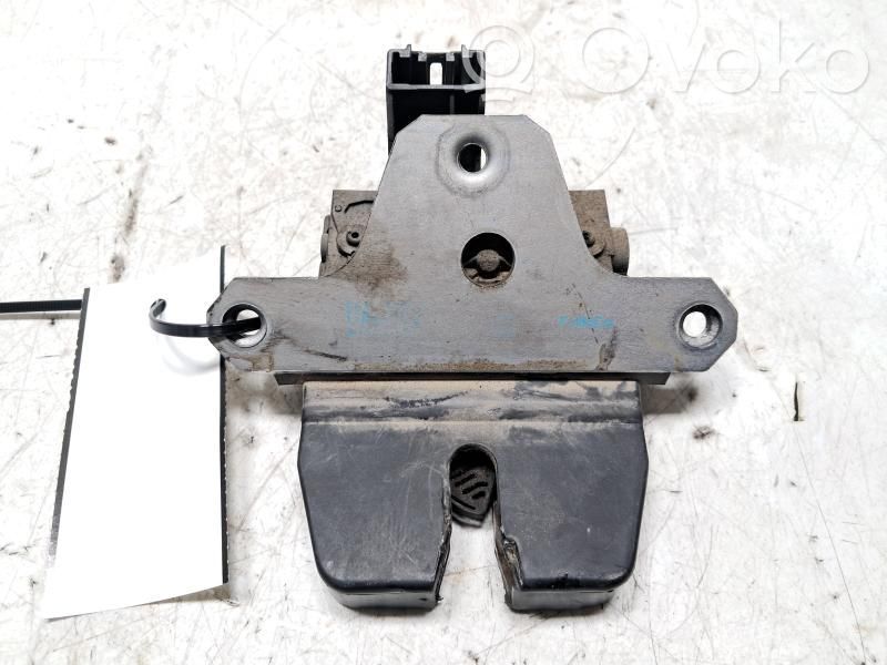 Ford Focus Tailgate lock latch 