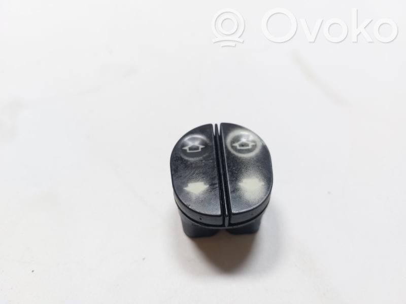 Ford Fiesta Electric window control switch 