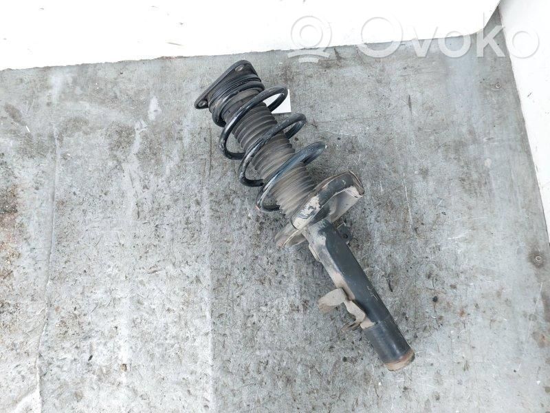 Ford Focus Priekšpusē amortizators 