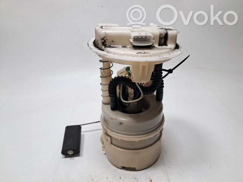 Renault Clio III Pompe à carburant