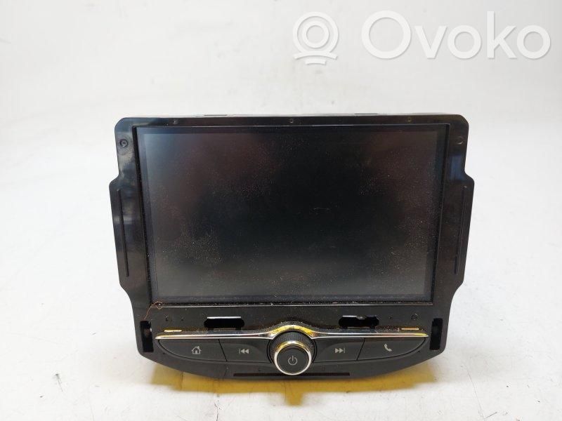 Opel Corsa E Radio/CD/DVD/GPS head unit 