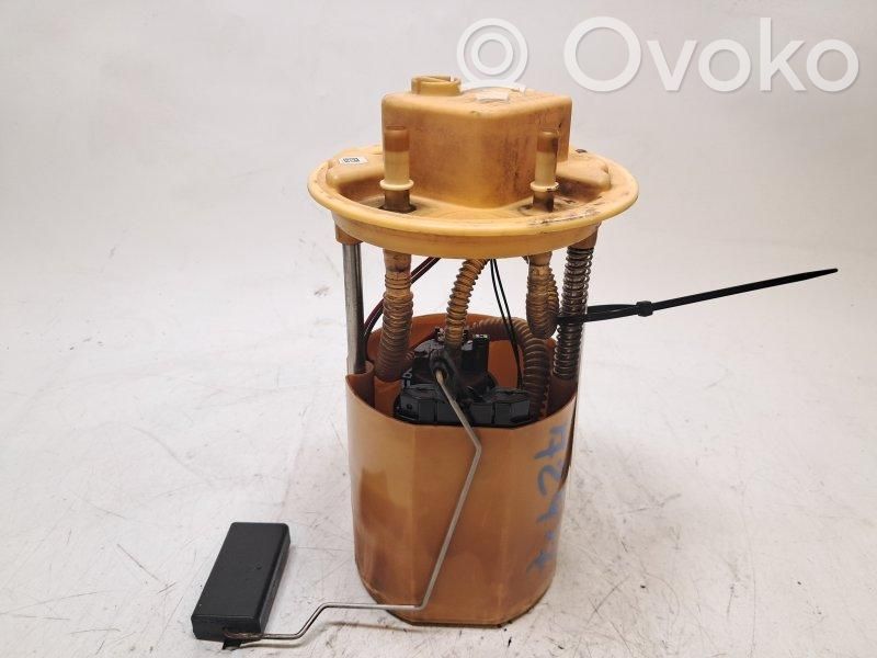 Opel Corsa D Bomba interna de combustible 