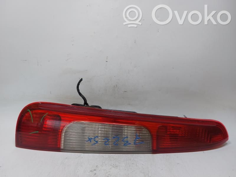Ford Focus C-MAX Galinis žibintas kėbule 