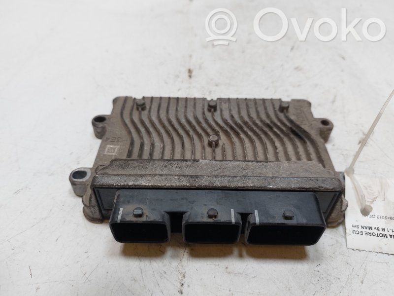 Peugeot 206+ Engine control unit/module 