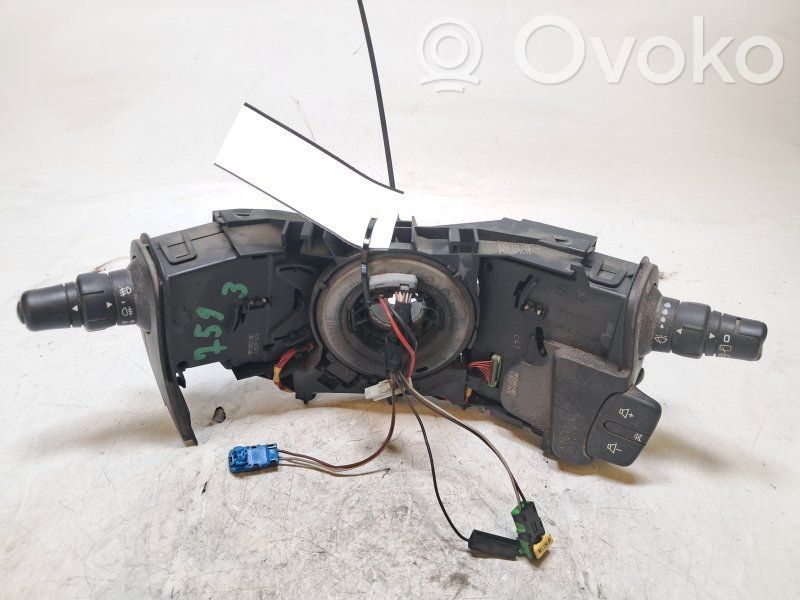 Renault Clio III Light switch 