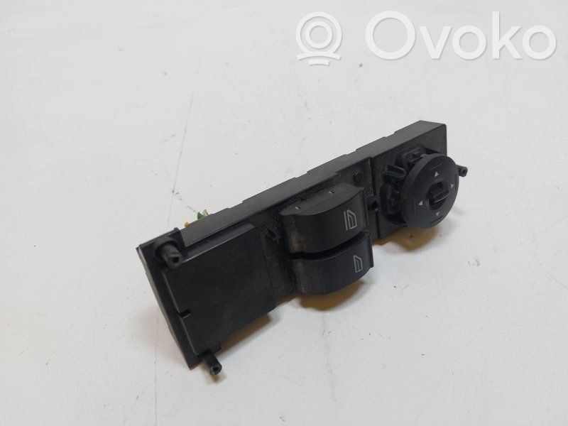 Ford Focus Comutator comandă geamuri electrice 