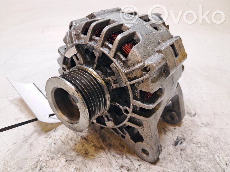 Renault Clio III Alternador 