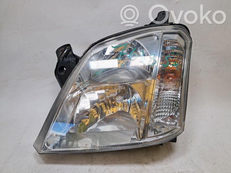 Opel Meriva A Lampa przednia 