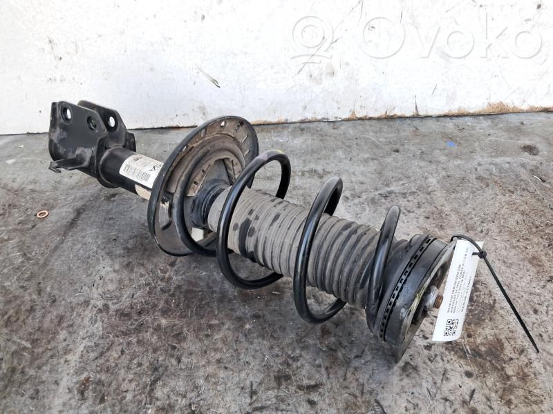 Opel Corsa F Stoßdämpfer vorne 