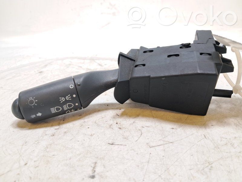 Comutator lumini   0001185V00,0001185V00