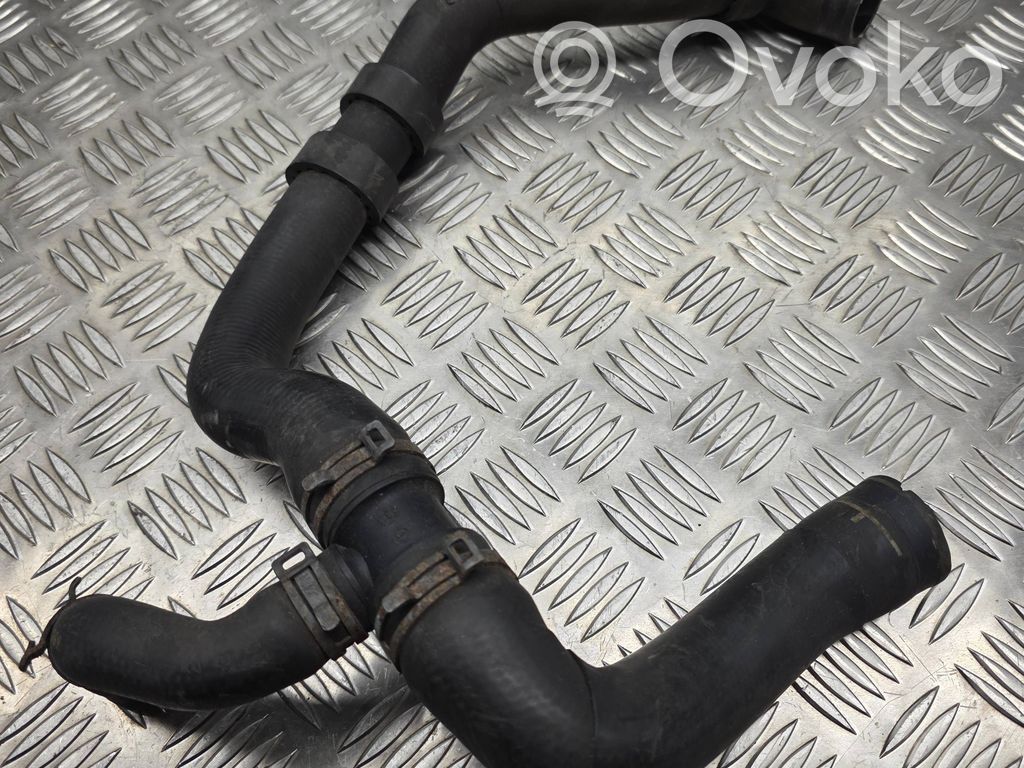 Volkswagen Golf VI Conductă/furtun lichid de răcire motor 