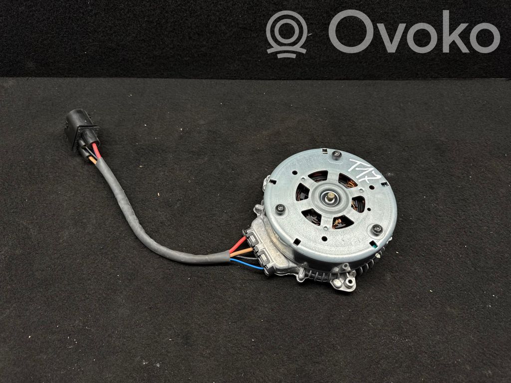Audi RS6 C8 Ventiliatoriaus (-ių) valdymo blokas 