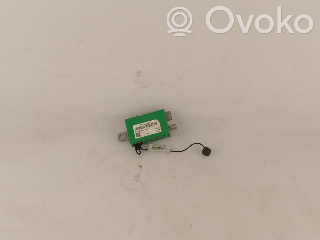 Ford Kuga II Antenos stiprintuvas 
