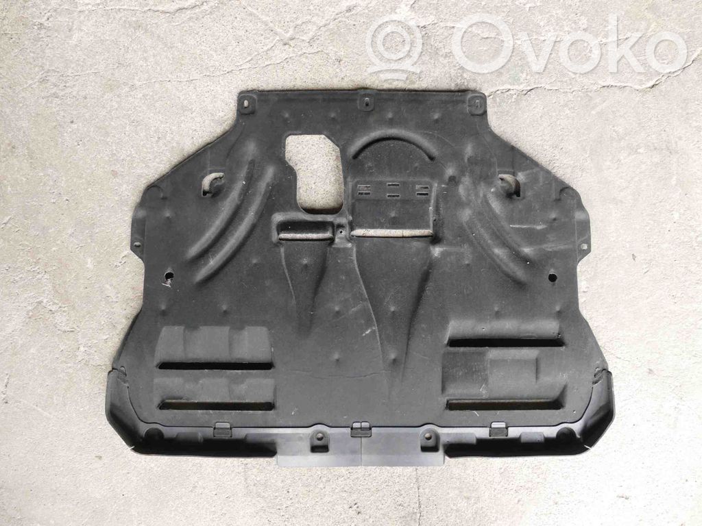 Ford Kuga II Engine splash shield/under tray 