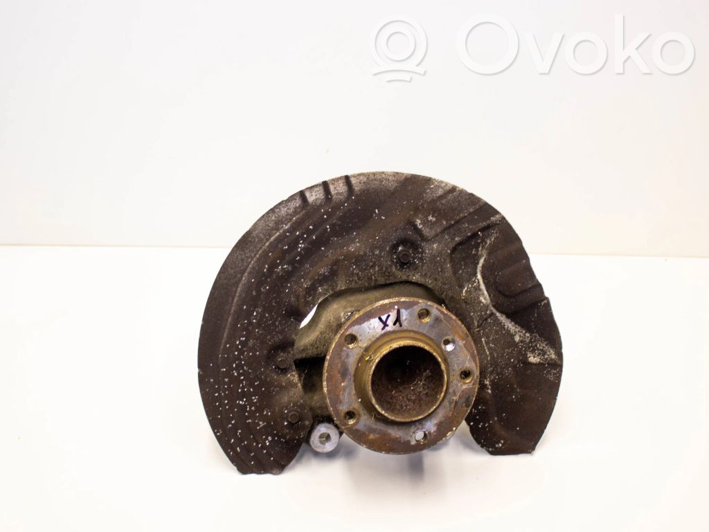 BMW X1 E84 Front wheel hub 