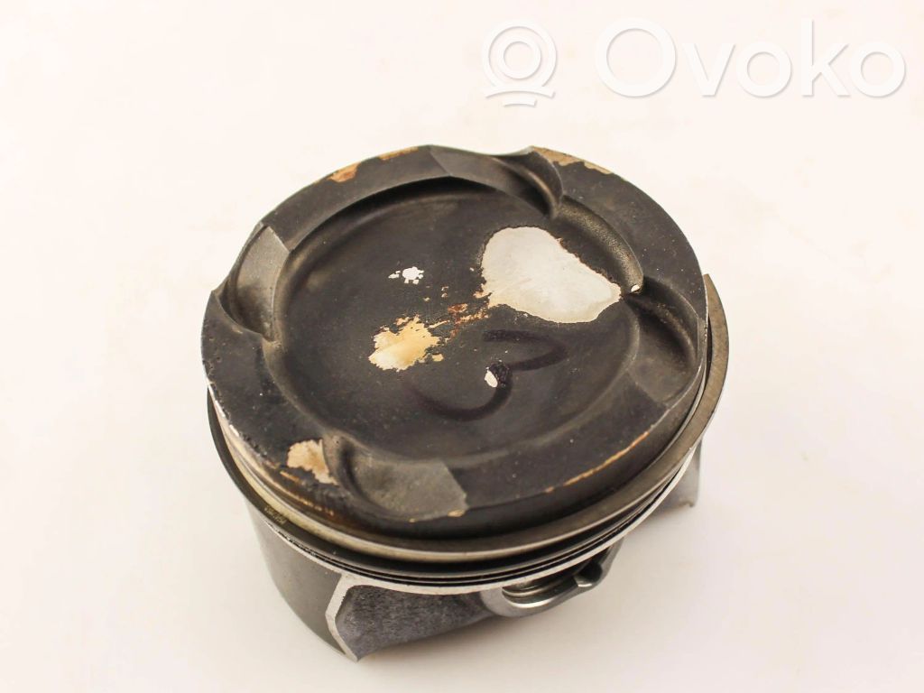 BMW 3 G20 G21 Piston 