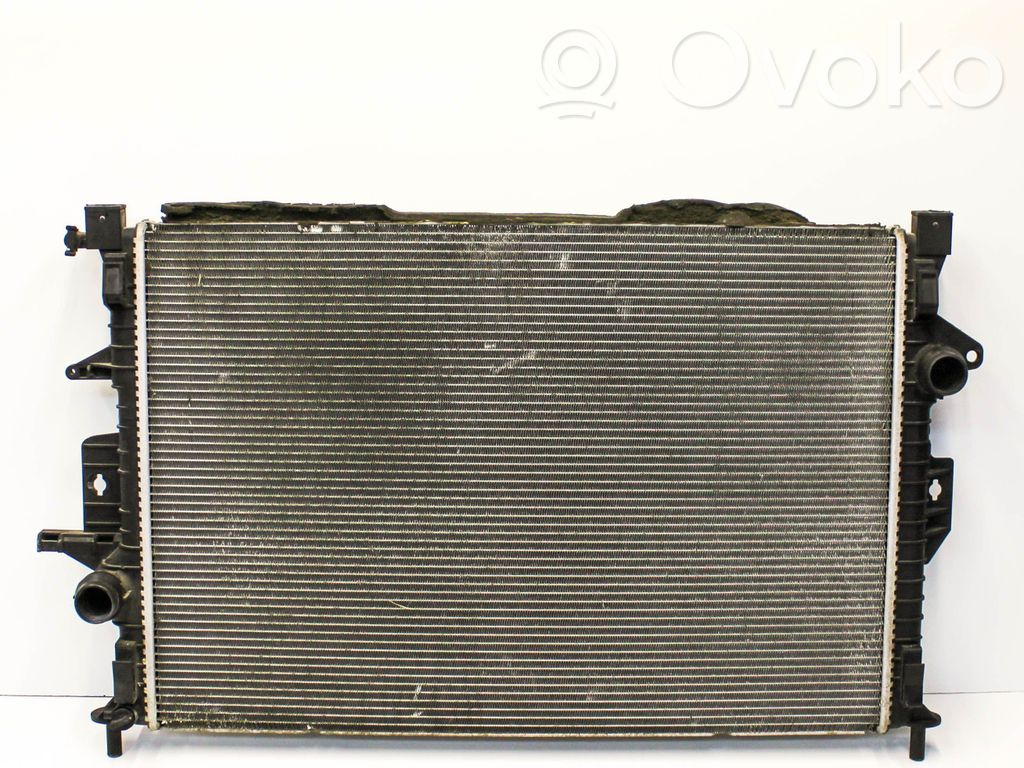 Volvo V40 Coolant radiator 