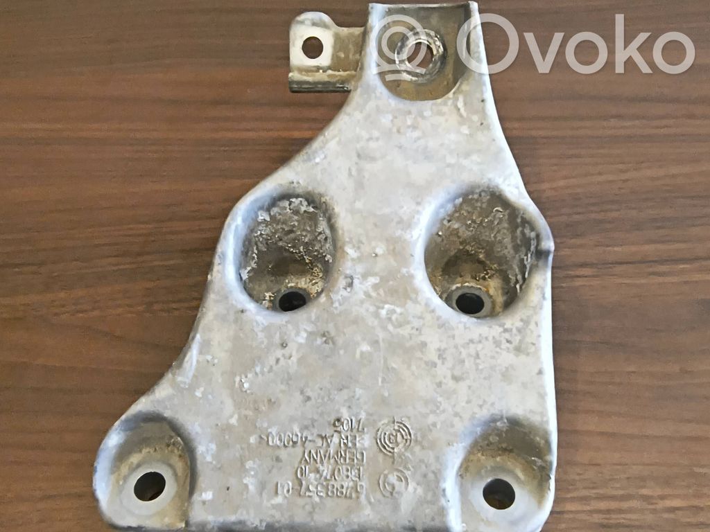 BMW X1 E84 Engine mounting bracket 