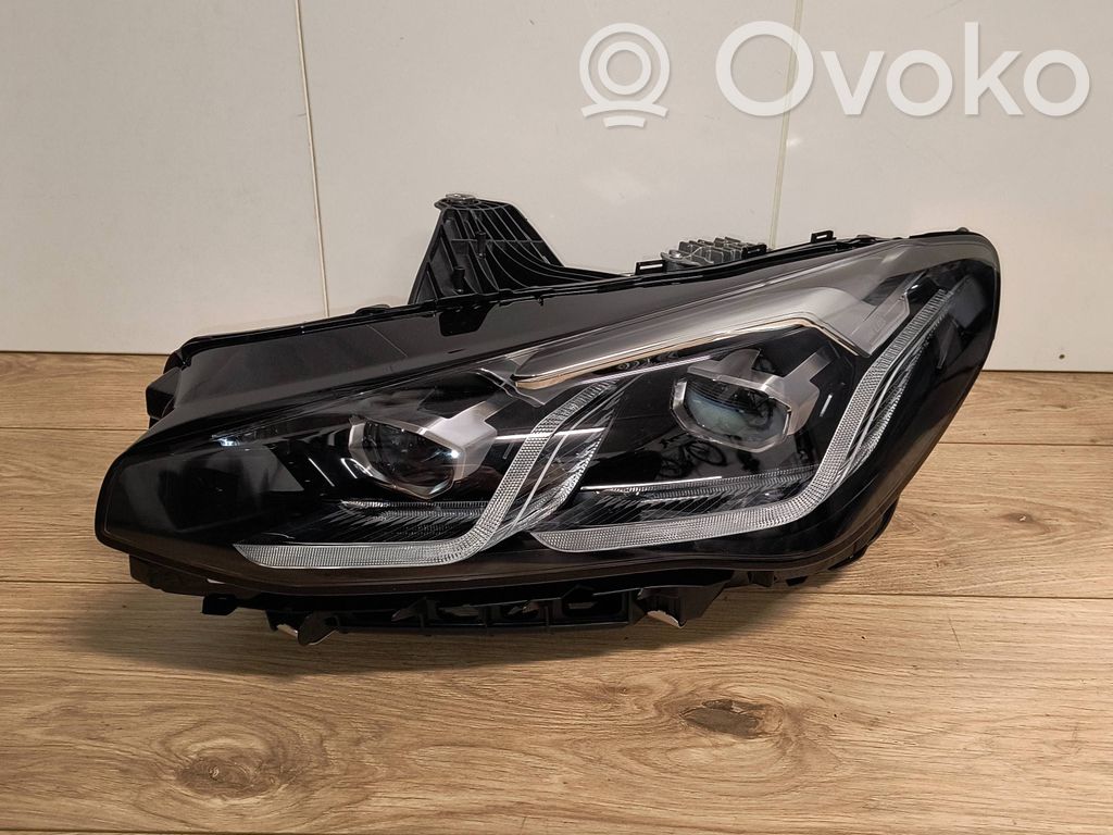 BMW 2 Active Tourer U06 Headlight/headlamp 