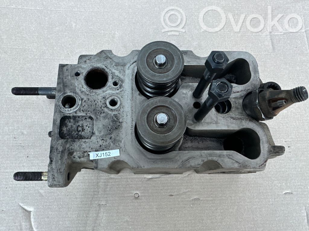 Jeep Cherokee XJ Engine head 