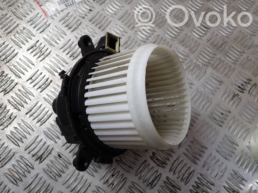 Toyota Proace Mazā radiatora ventilators 