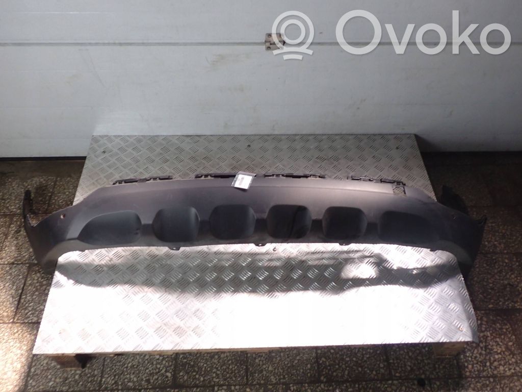 KIA Sportage Moldura inferior del parachoques trasero 