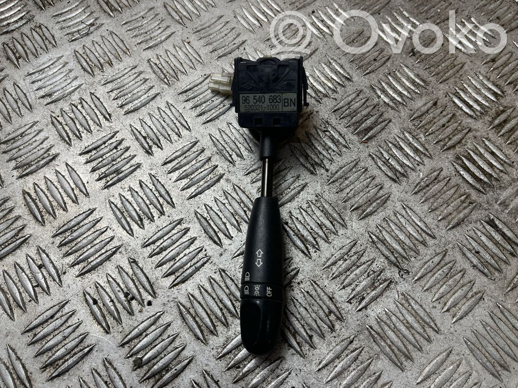Daewoo Kalos Light switch 