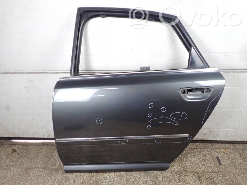 Audi A8 S8 D3 4E Aizmugurējās durvis 