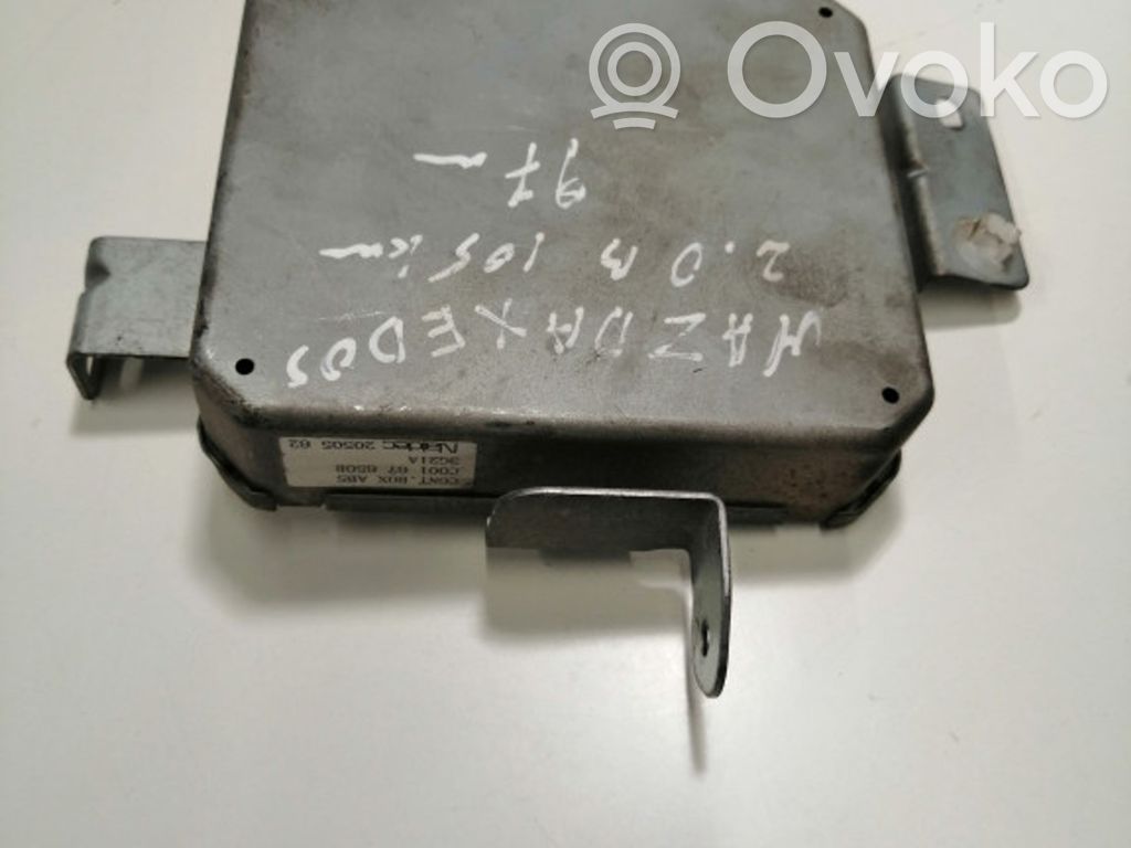 Mazda Xedos 6 Engine control unit/module 