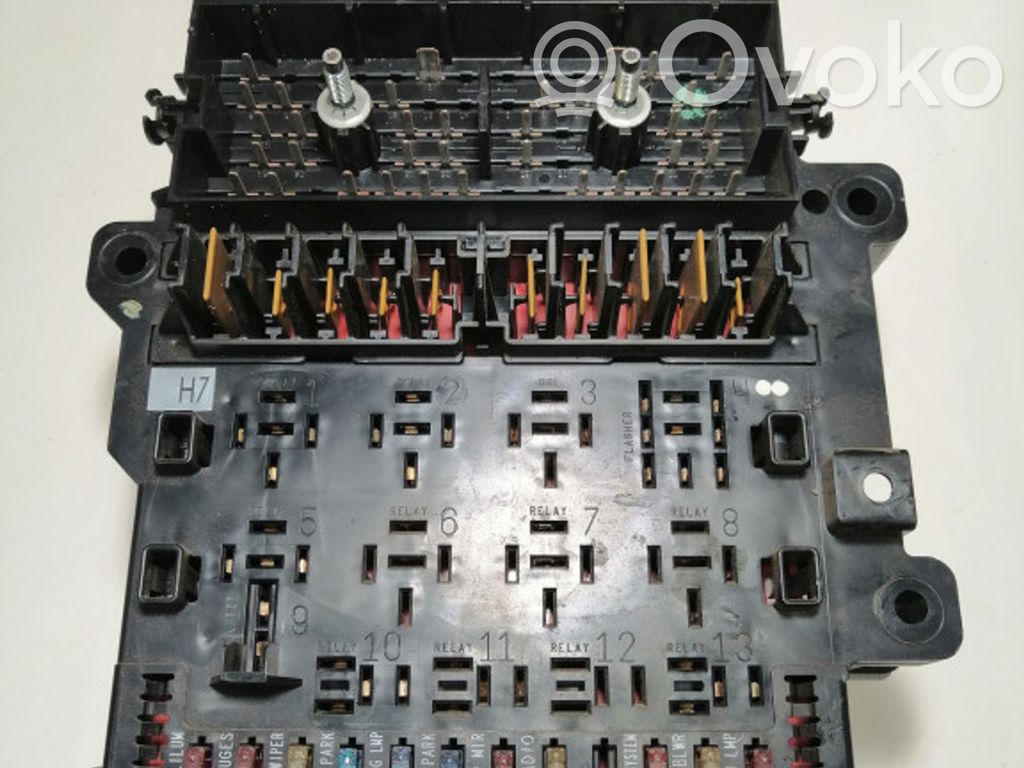 Chrysler Voyager Fuse box set 