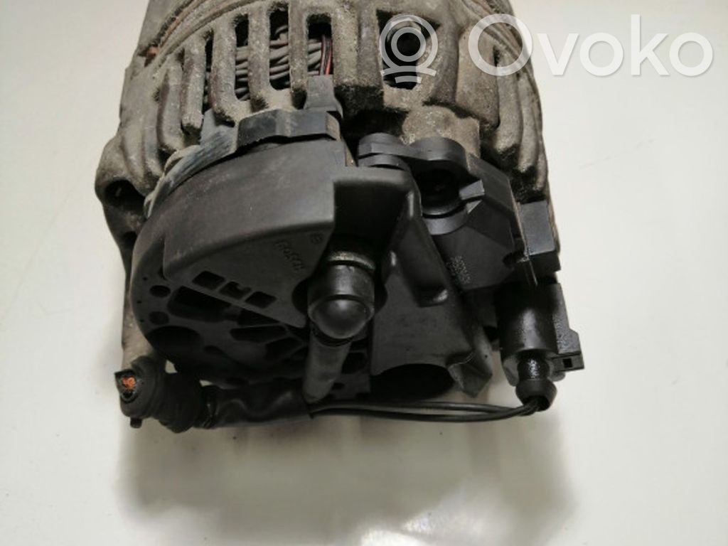 Volkswagen PASSAT B5 Ģenerators 