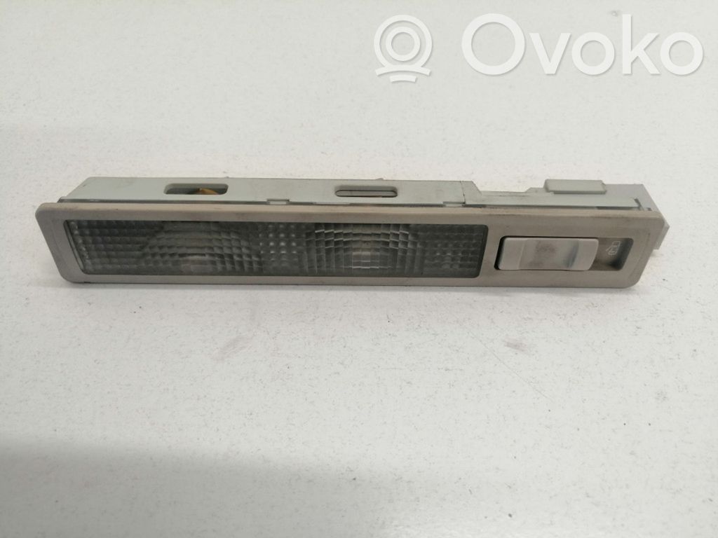 Audi A8 S8 D2 4D Luz del asiento trasero 