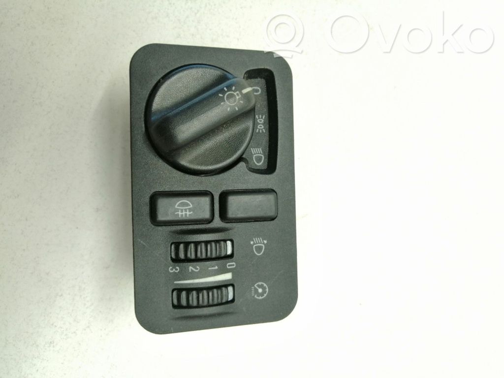 Opel Frontera B Light switch 