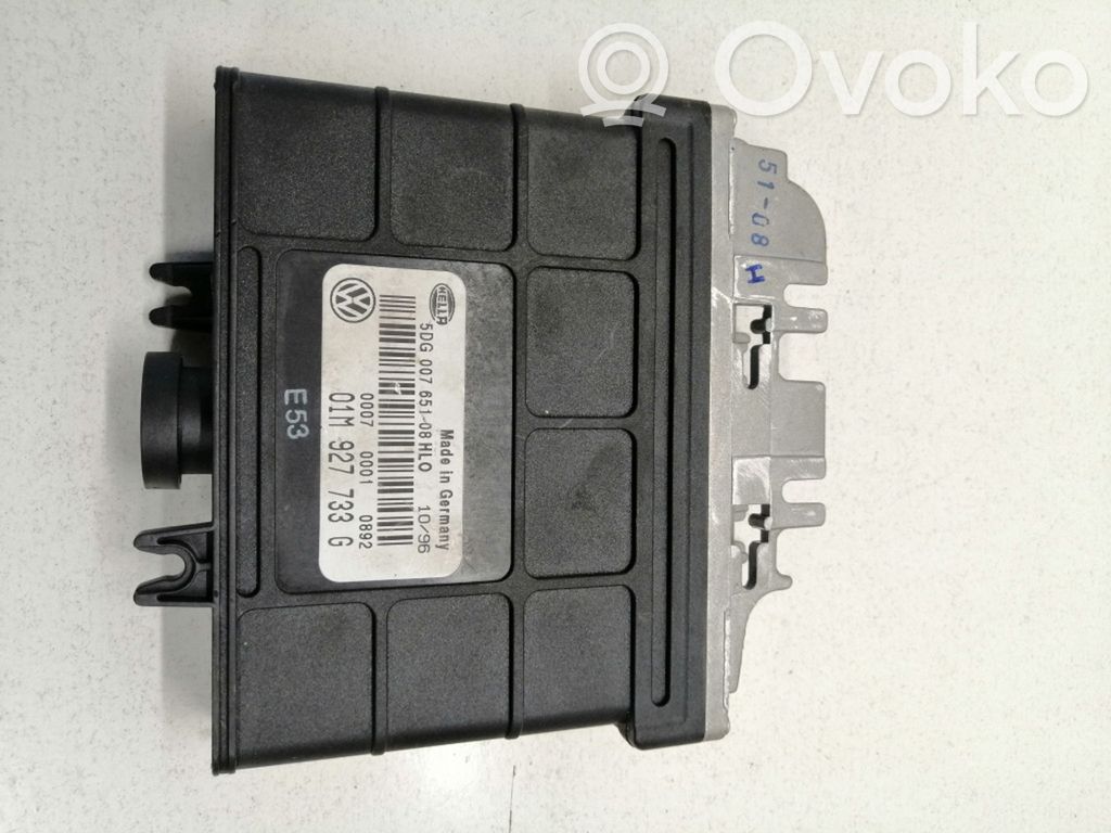 Volkswagen Golf III Gearbox control unit/module 