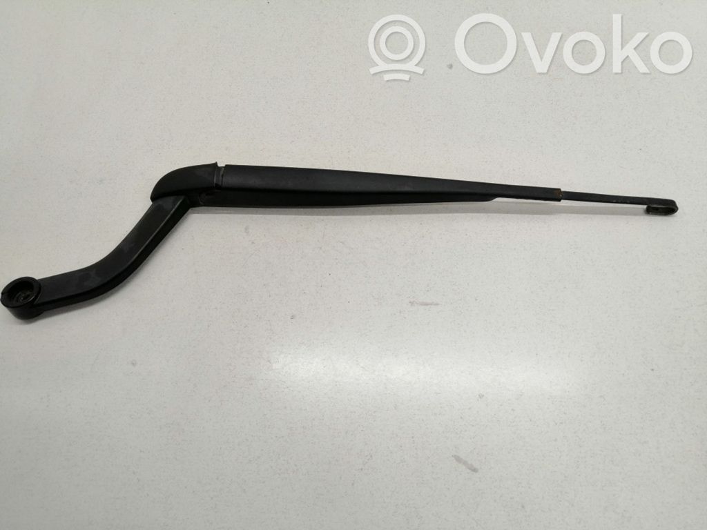 Land Rover Discovery 3 - LR3 Wycieraczka szyby przedniej / czołowej 